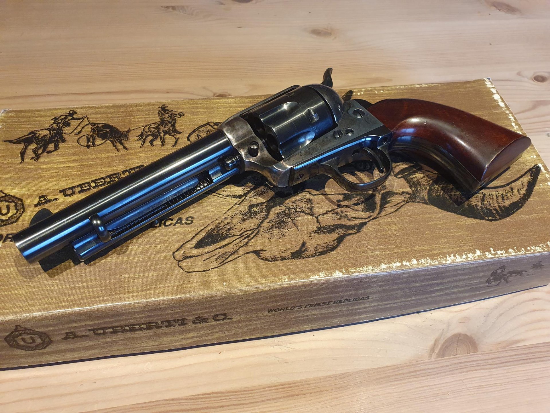 HEGE UBERTI Mod. Army Colt Peacemaker 1873 Cattleman Vollstahl annähernd fabrikneu! Sammlerstück – Bild 1