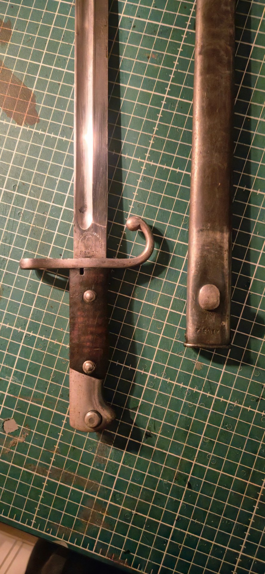Historisches Bajonett Modelo Argentino 1909 – Weyersberg Kirschbaum Solingen mit Scheide – Bild 3