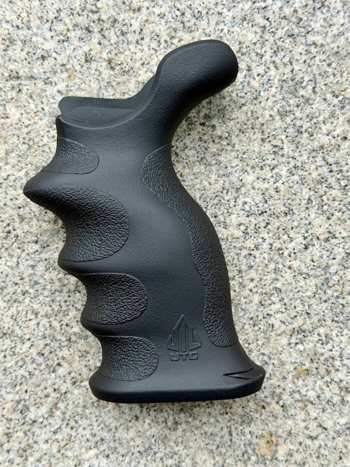 AR 15 Pistolengriff schwarz – Bild 3