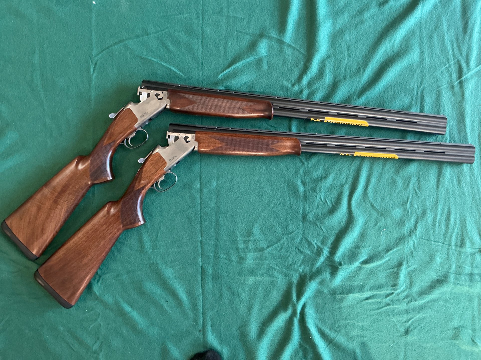 Flintenpärchen / Schwesternflinten Browning Kal. 12/76 – Bild 3