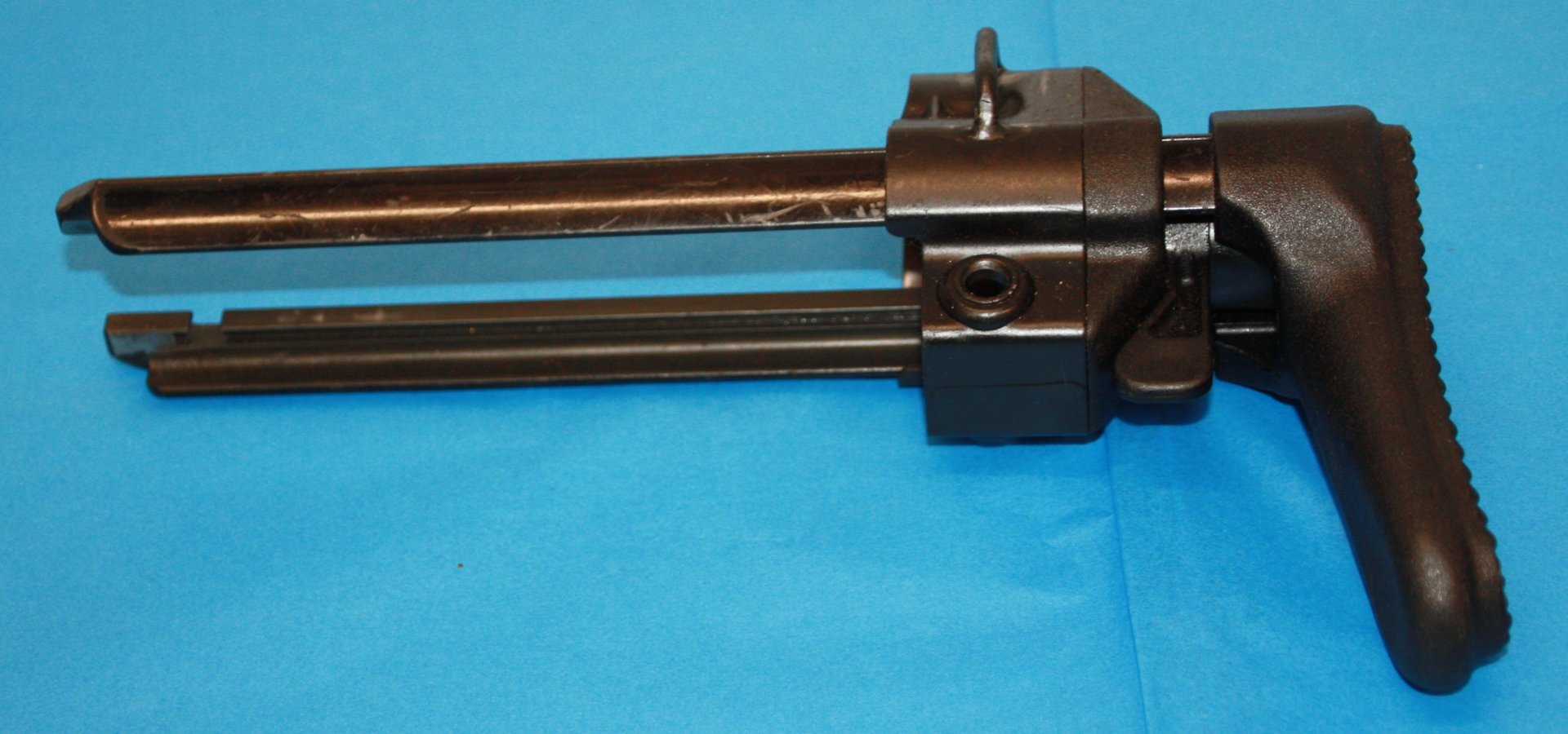 Heckler & Koch HK33 einschiebbare Schulterstütze – Bild 1