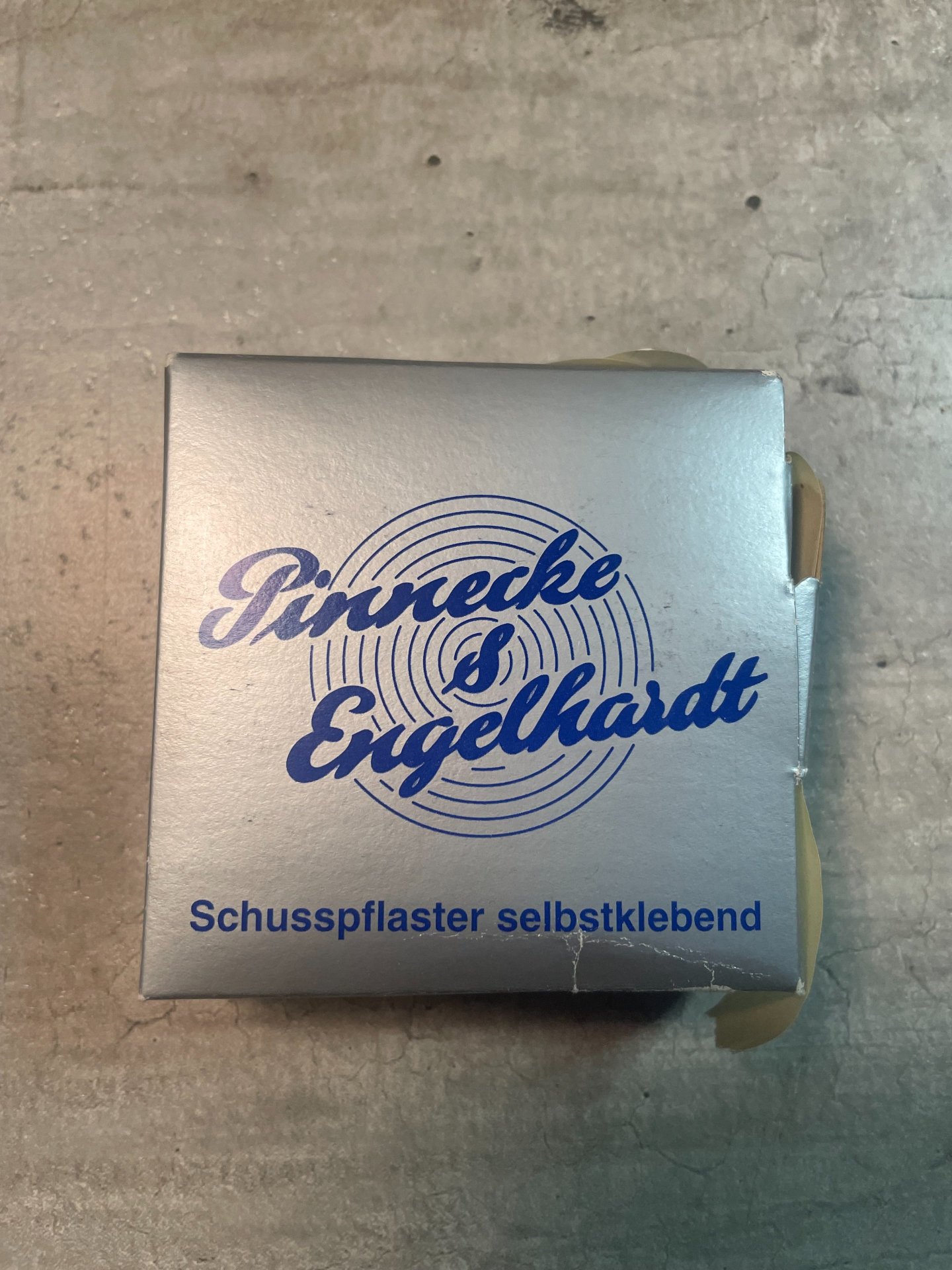 Schusspflaster – Bild 1