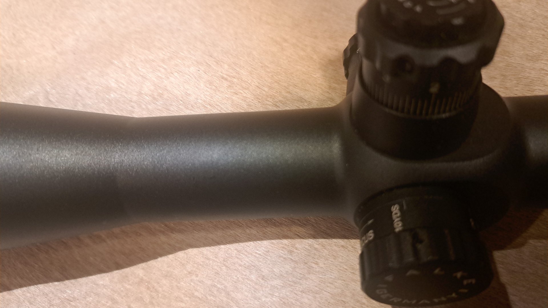 Long Range Zielfernrohr Falke 10-40x56 – Bild 4