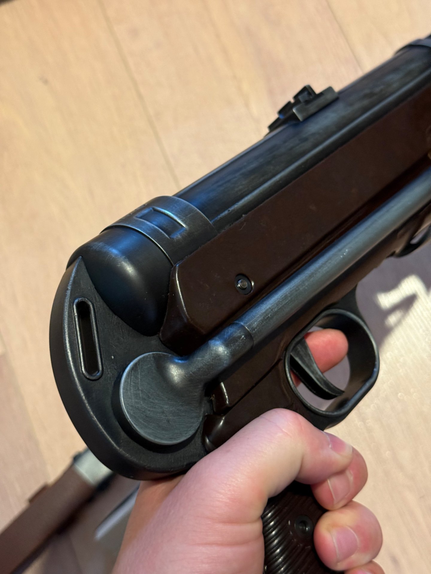Shoei MP40 – hochwertige japanische Modellwaffe inklusive Originalzubehör – Bild 13