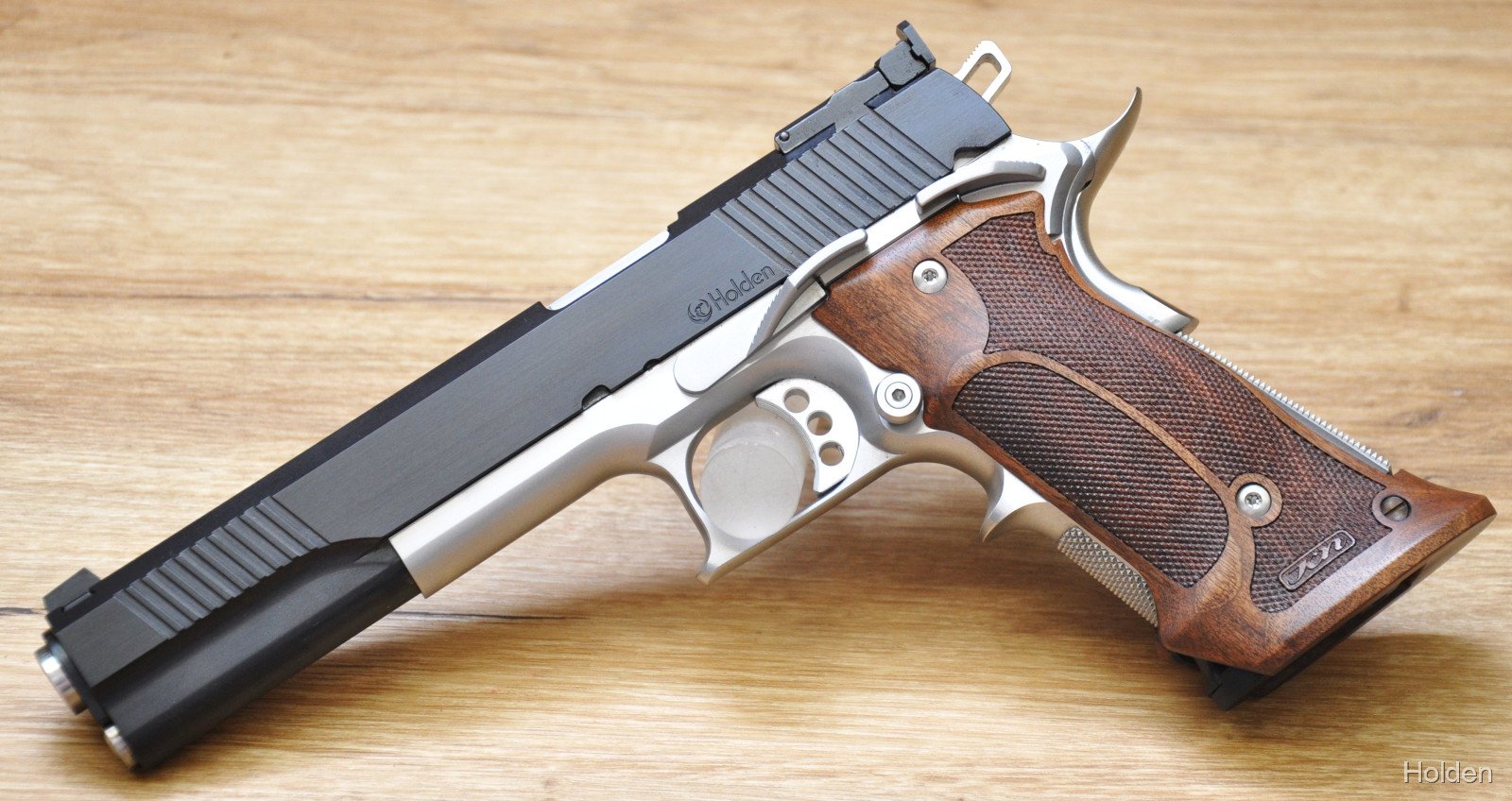 Holden 6" 1911 45 ACP Duo Tone Pistole – Bild 2