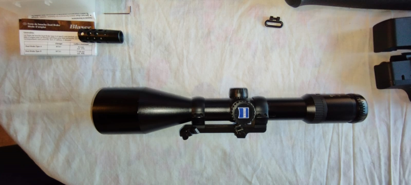 Komplettpaket: Blaser R8 Success 9,3x62 mit Zeiss Diavari V 3-12x56 T LA 40, div. Zubehör! – Bild 4