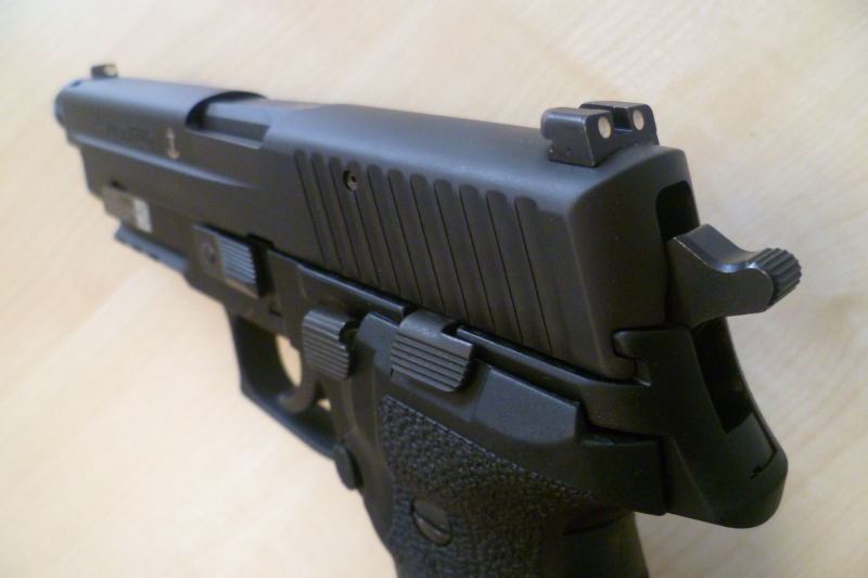 Pistole SIG Sauer P226 MK 25 threaded Barrel 9mm Luger – slika 5