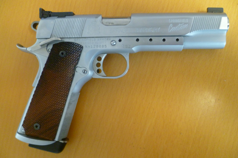 Pistole Springfield Custom M 1911 A1 .45 Auto Distinguished Model – Bild 2