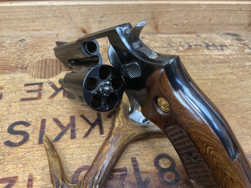 Revolver TAURUS Mod. 85 S, Kal..38Special, Top Zustand! mit Papieren! – Bild 4