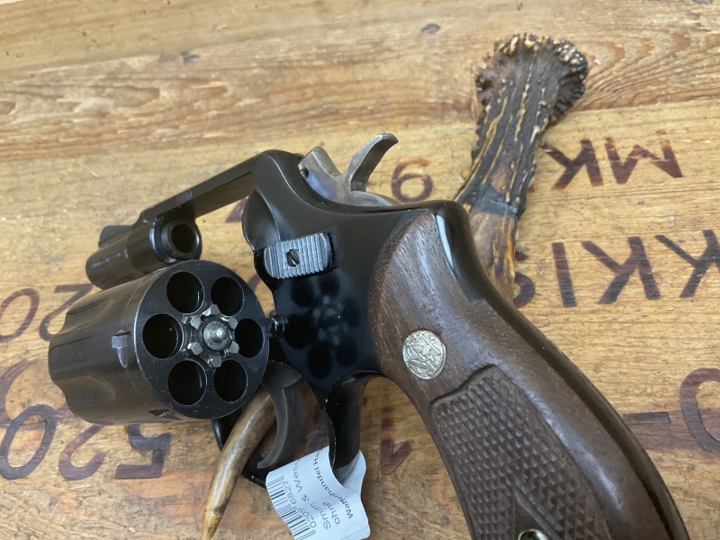 Revolver Smith&Wesson AIRWEIGHT Mod. 12, Kal..38 Spezial, Holzgriff Nußbaum!!! – Bild 3
