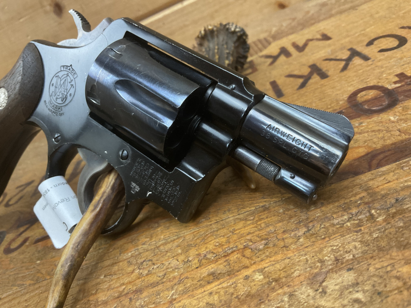 Revolver Smith&Wesson AIRWEIGHT Mod. 12, Kal..38 Spezial, Holzgriff Nußbaum!!! – Bild 5