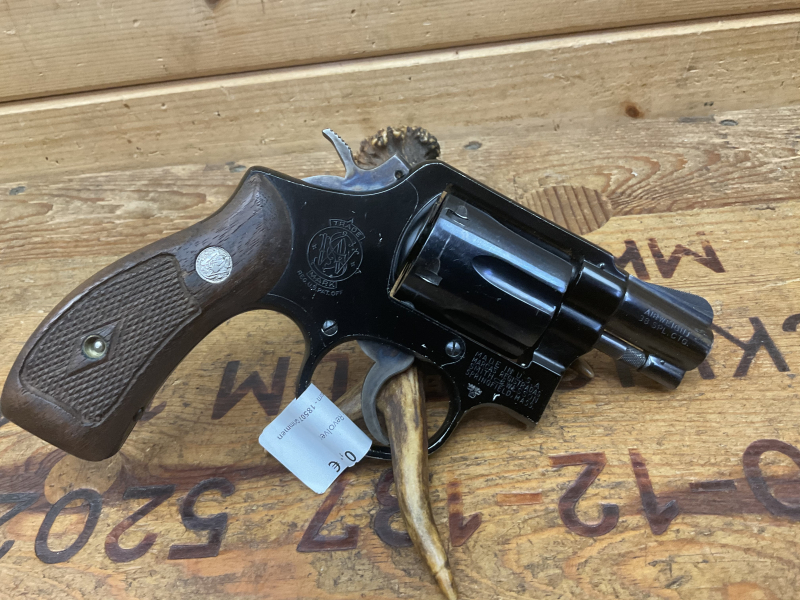 Revolver Smith&Wesson AIRWEIGHT Mod. 12, Kal..38 Spezial, Holzgriff Nußbaum!!! – Bild 4