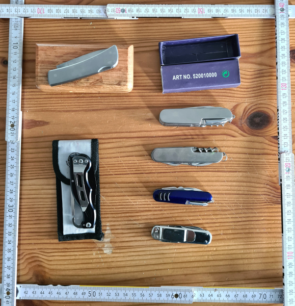 KONVOLUT - 6 diverse Taschenmesser (2 von MAGNUM by BÖKER) - von gebraucht bis NEU - TOP – Bild 3