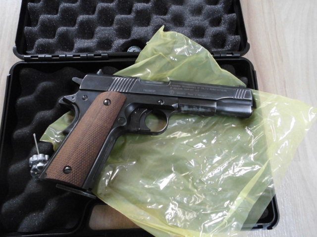 Colt Government 1911A1 cal. 4,5mm Diabolo, Antik-Finish – afbeelding 2