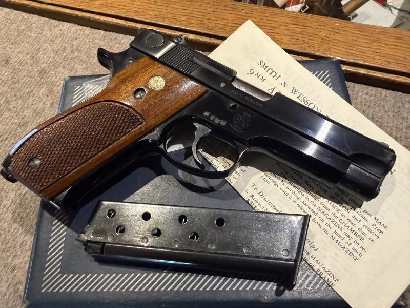 halbautomatische Pistole von S&W Mod 39-2 mit OVP Kal 9 mm Luger – Bild 2