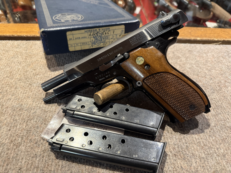 halbautomatische Pistole von S&W Mod 39-2 mit OVP Kal 9 mm Luger – Bild 3