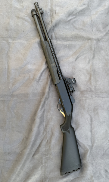 Vorderschaftrepetierflinte Akkar Karatay TK-355 12/76 mit Falke 2 – Bild 2