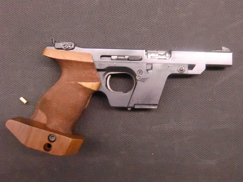 WALTHER OSP .22short Matchwaffe Griff rechts M – Bild 2