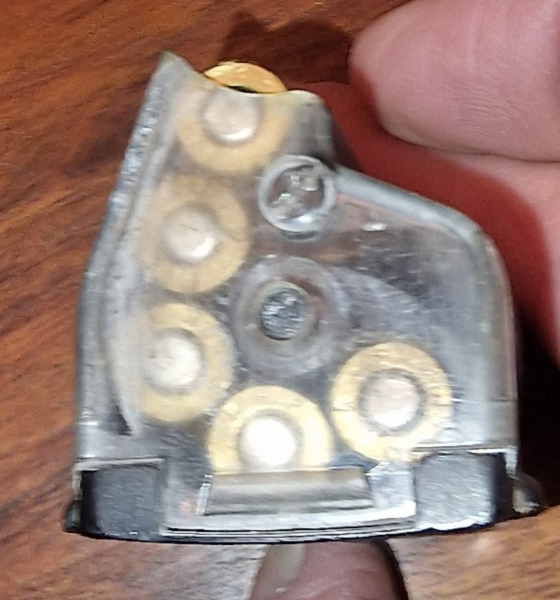 Steyr 223 Magazin ohne Drücker – Bild 4