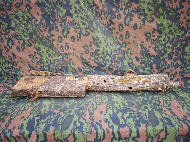 Maxim MG Gehäuse – stark korrodierter Bodenfund – Bild 2