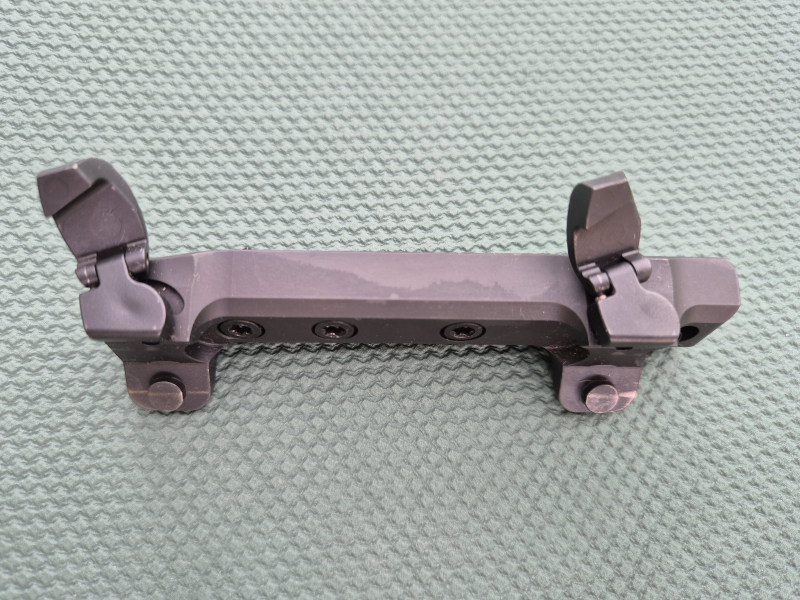 HENNEBERGER HMS Sattelmontage für Swarovski SR-Schiene - Blaser R8/R93 – stampa 2