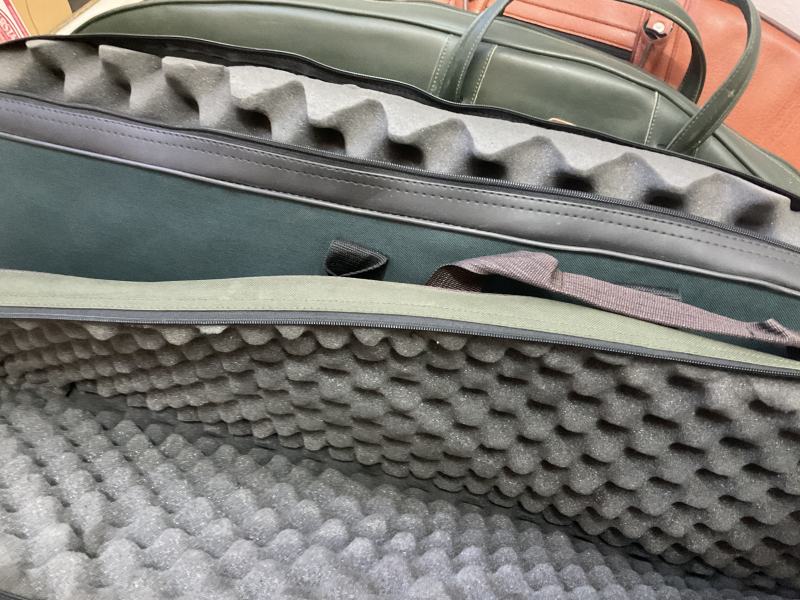 Konvolut Futterale 4 Stück, Kunstleder/ Cordura mit Noppenschaumstoff, teils Neuwertig!!! – Bild 2