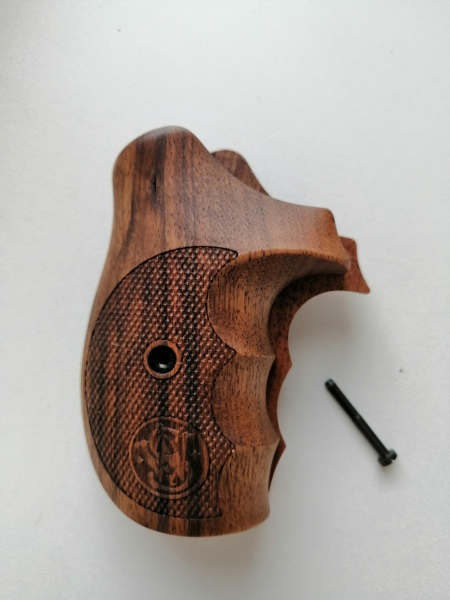 Edle Holzgriffschalen für einen S&W Revolver. – imaginea 2