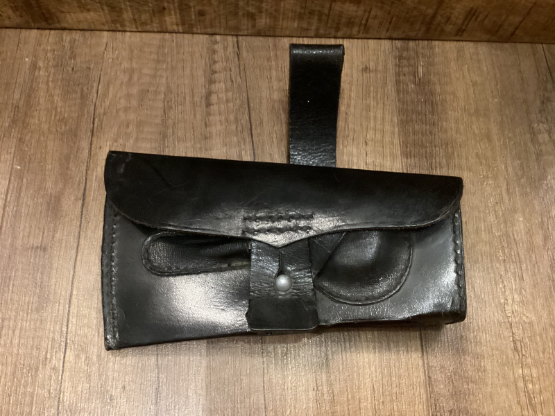 Tasche für DDR Feuerwehrbeil inkl. Nagel – Bild 2
