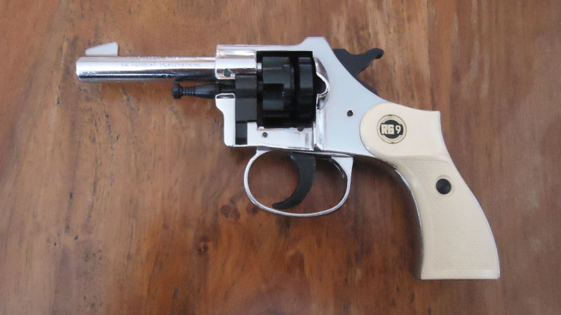 Zwei sehr alte RÖHM Revolver (PTB 46-69 u. PTB 28-70) in Kaliber: 6mm Flob. Platz inkl. Koffer – nuotrauka 2