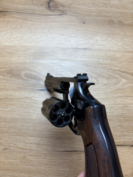 Rossi 357Mag. Revolver "Sehr guter Zustand" – Bild 3