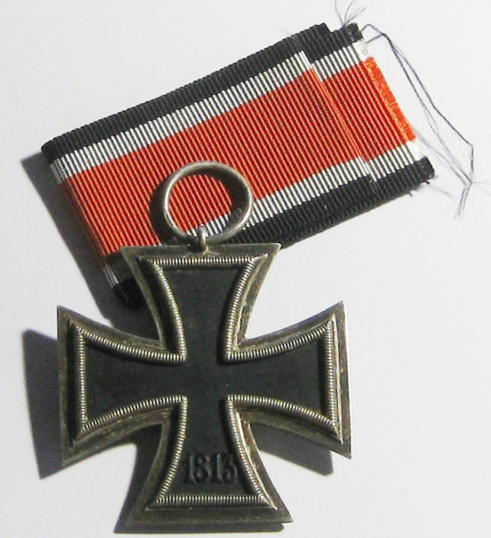 Eisernes Kreuz 2.Klasse mit Band – Bild 2