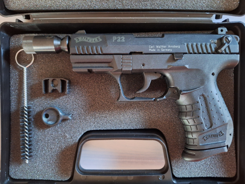 Walther P22 brüniert 9 mm PAK – Bild 3