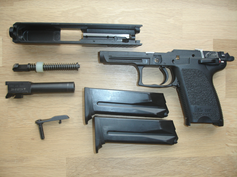 Heckler & Koch USP Compact .45 Auto – Bild 5