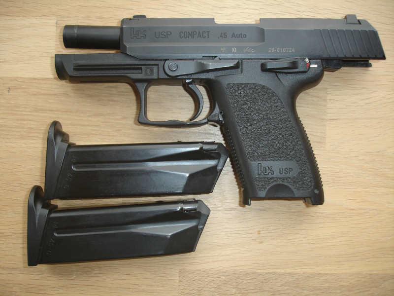 Heckler & Koch USP Compact .45 Auto – Bild 3