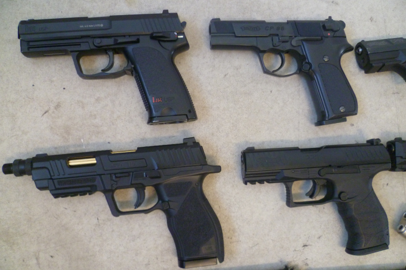 Konvolut CO2-Pistolen Walther, Baikal, Colt, etc. 4,5 mm – Bild 3