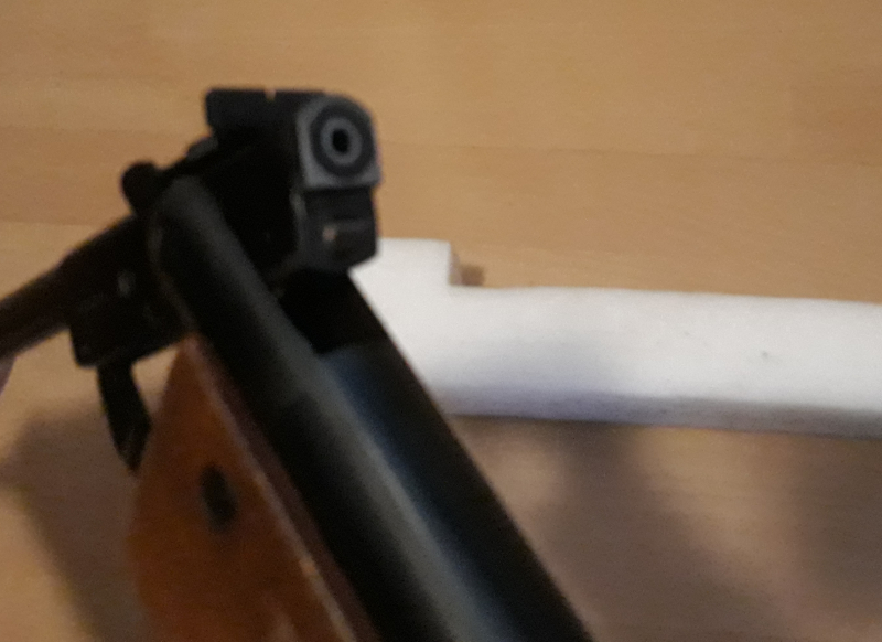 Unbekanntes Luftgewehr Kal 4.5 mm zum Verkauf – obrázek 5