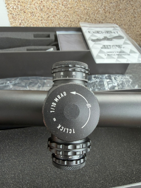 Zielfernrohr Element Optics Titan 5-25x56 FFP APR-2D MRAD – Bild 5