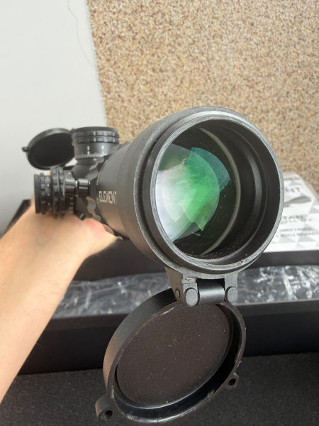 Zielfernrohr Element Optics Titan 5-25x56 FFP APR-2D MRAD – Bild 3