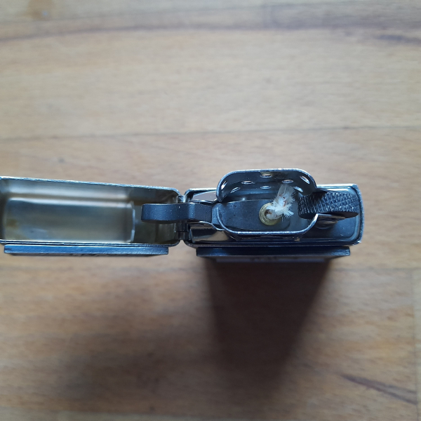 Zippo Sturmfeuerzeug, Sternzeichen Krebs – Bild 4