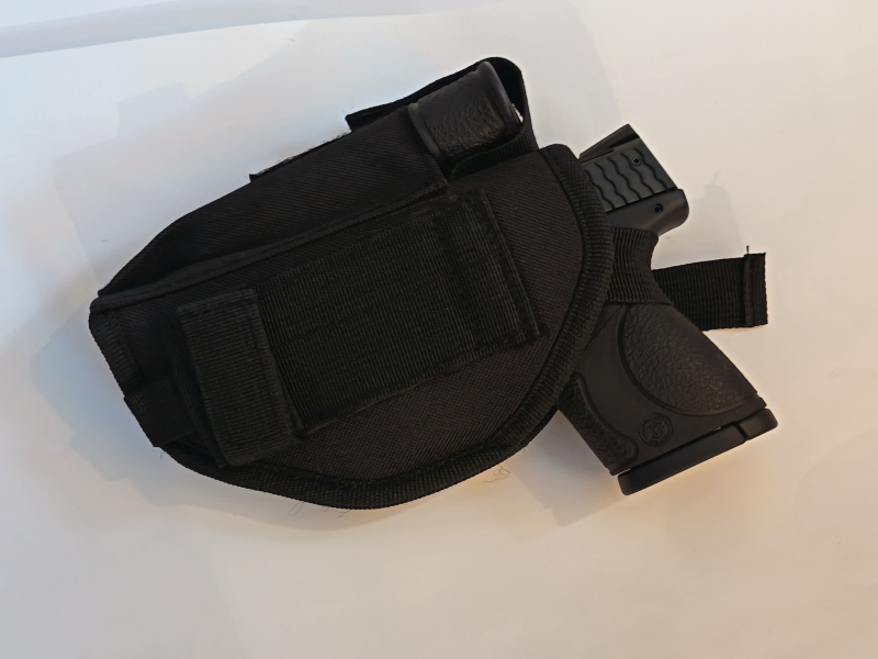 Smith & Wesson M&P9c 9 mm P.A.K. mit 2 Magazinen & Holster – Bild 6