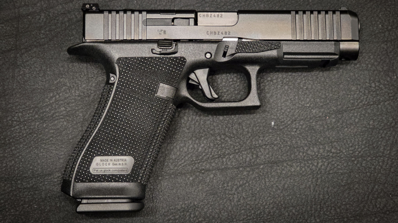 Pistole Glock 17 Gen6 Optics Ready | 9 mm Luger | OR | Originalkoffer | Neuwertig – Bild 4