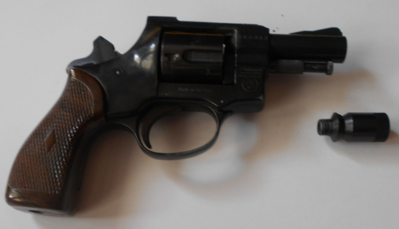 alter Schreckschuss Revolver Arminius HW2 R mit Becher cal. 9mm Platz/Gas 70er Jahre Sammlerstück – Bild 2