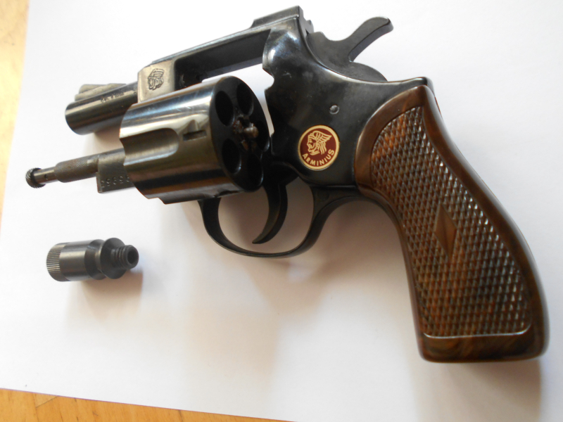 alter Schreckschuss Revolver Arminius HW2 R mit Becher cal. 9mm Platz/Gas 70er Jahre Sammlerstück – Bild 3