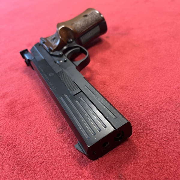 Beretta 89 St. - .22lr - Halbautomatische Pistole | Koffer & Zub. – Bild 4