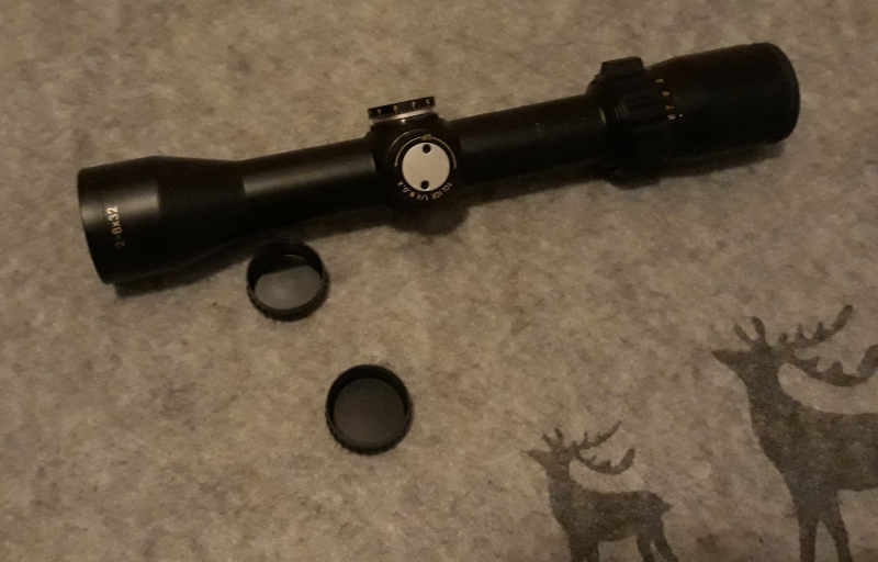 Jagd/Präzisionszielfernrohr Vixen 2-8-32 zum Verkauf – Bild 2