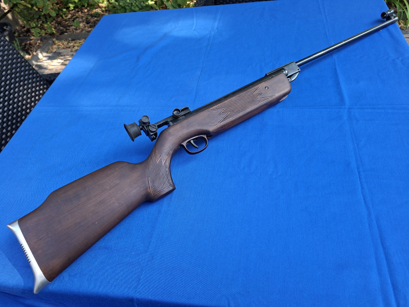Burgo/ Weihrauch HW55M – Bild 2