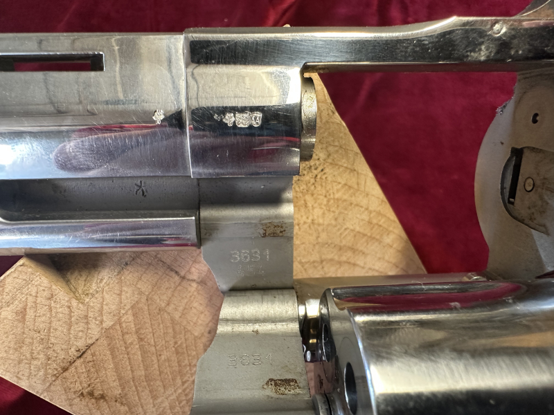 Taurus Ragin 458 Casull LEP – εικόνα 3