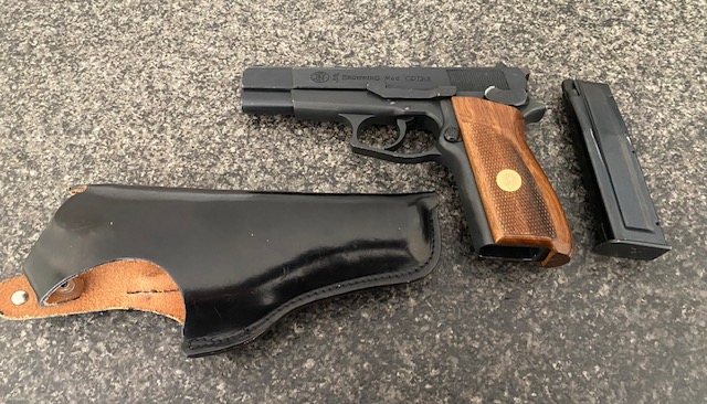 Browning Umarex GPDA 8 mit Metallmagazin Lederholster – Bild 1