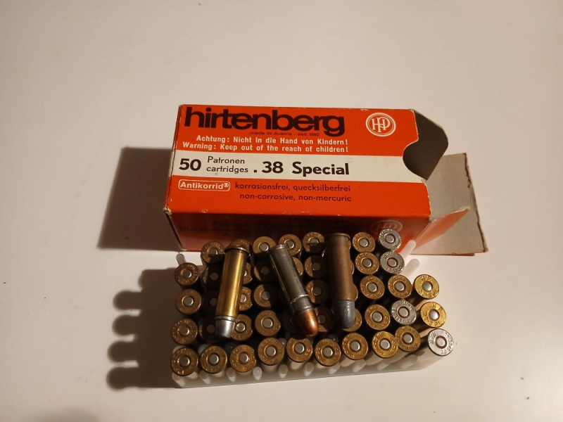Revolvermunition 38Spez. im Konvolut – Bild 3