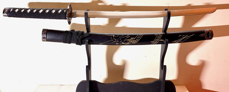 Samurai Schwerter Set Marui – 3-teiliges Katana Daisho Set mit Drachengravur & Ständer – Bild 3